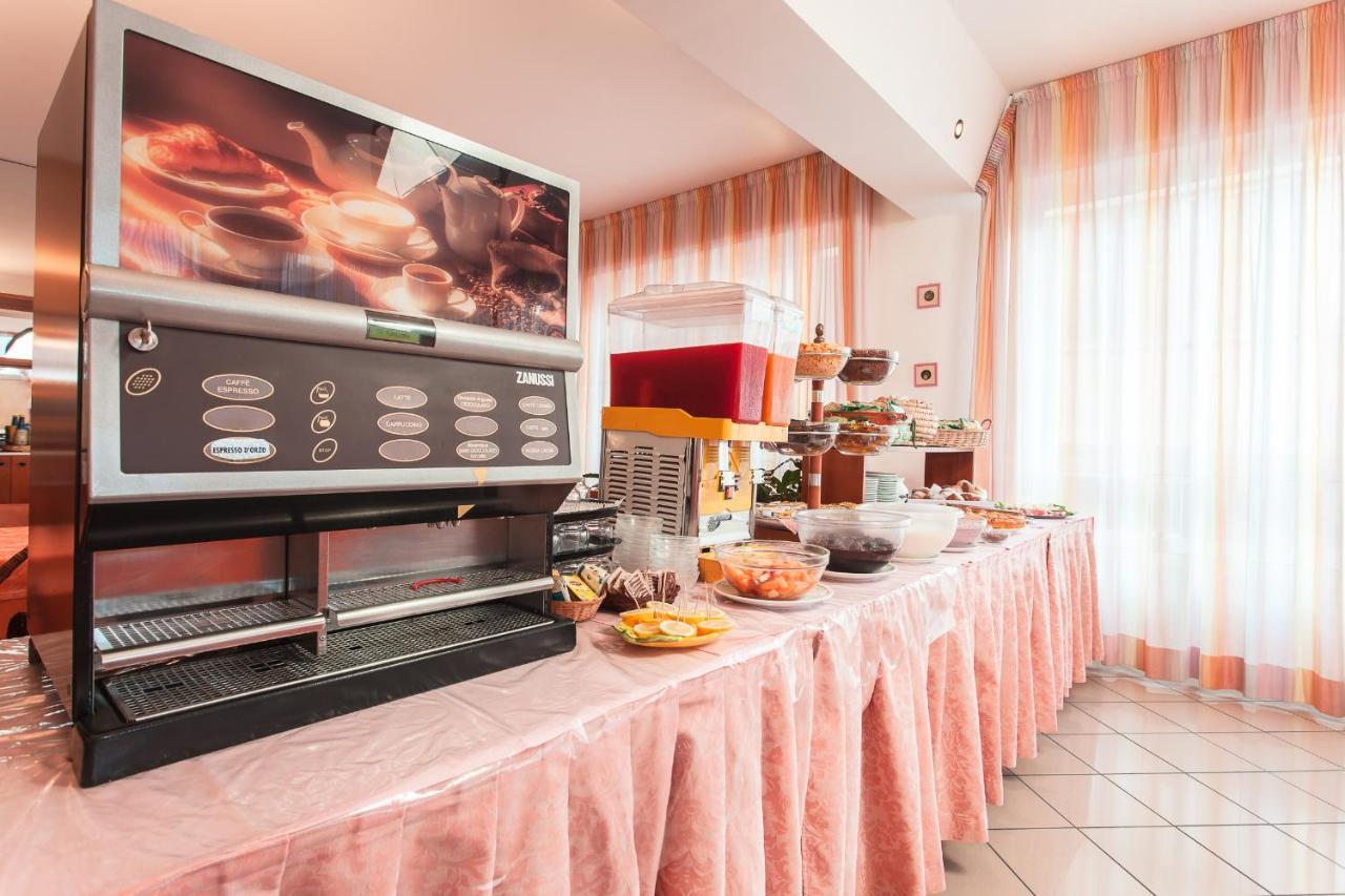 Hotel Joli Cesenatico Dış mekan fotoğraf