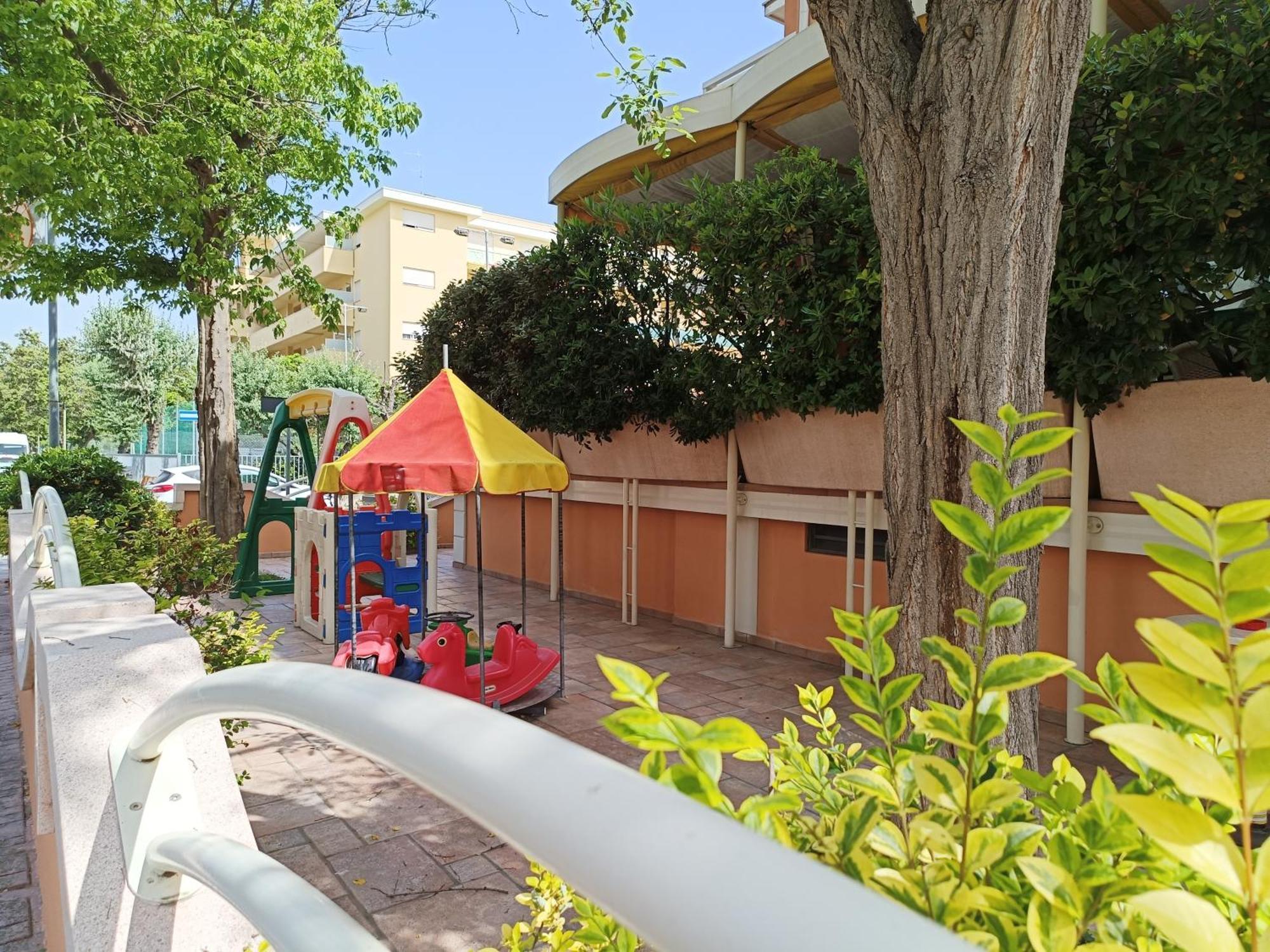 Hotel Joli Cesenatico Dış mekan fotoğraf
